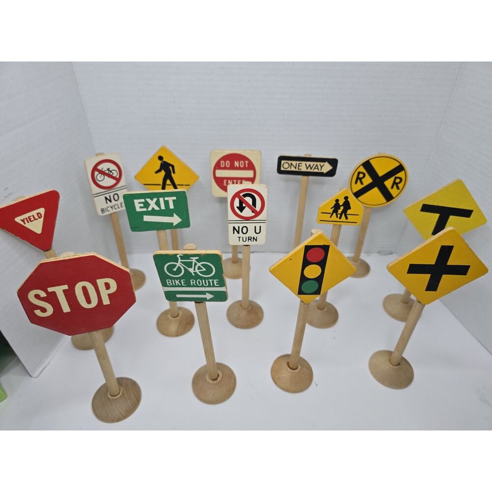 Vintage Childcraft Block Play Wood Street Traffic Signs 7.5” Lot of 14 in Box